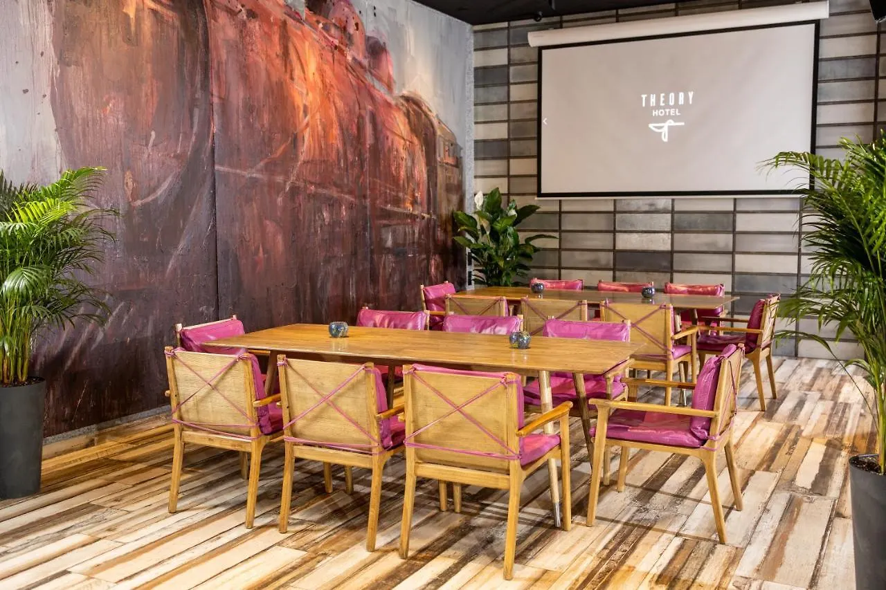 Theory Hotel Tbilisi 5*,